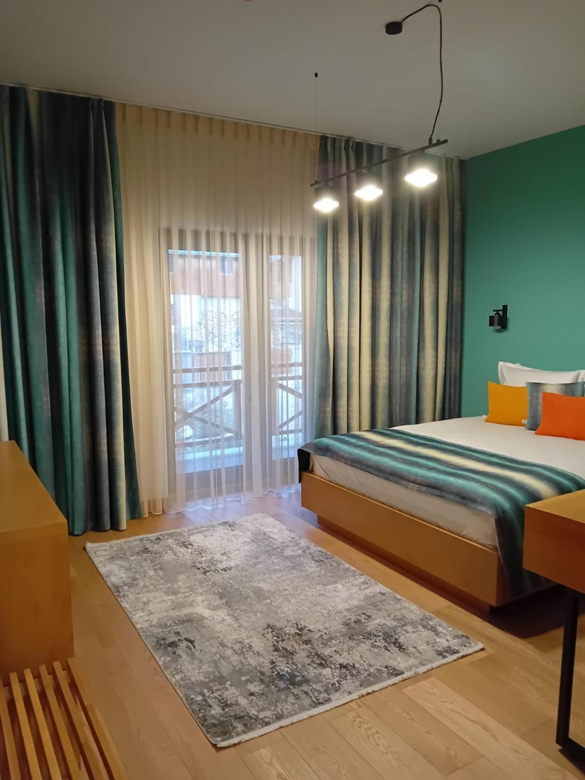 קאמפולונג מולדובנסק Anais Chalet מראה חיצוני תמונה