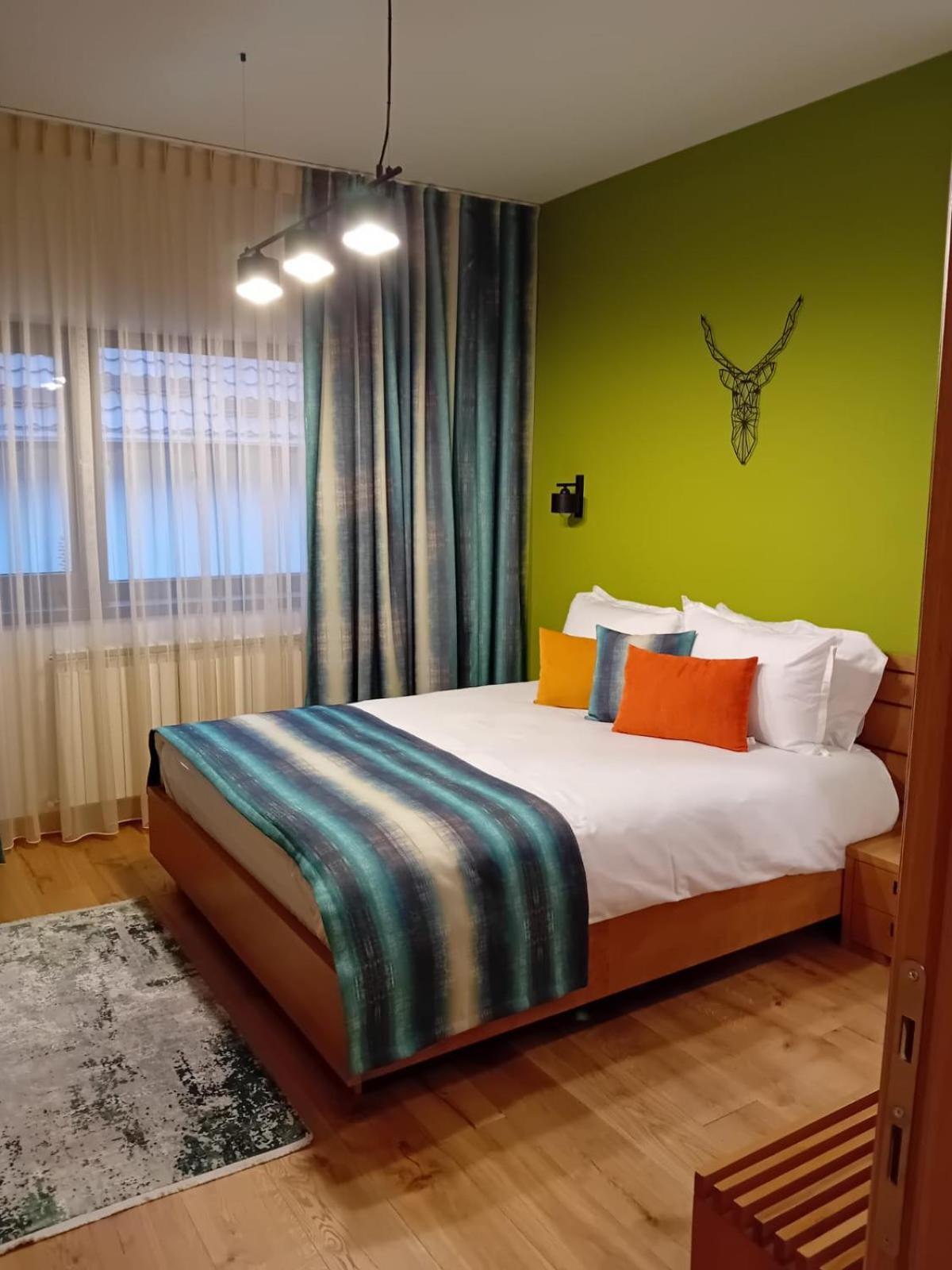 קאמפולונג מולדובנסק Anais Chalet מראה חיצוני תמונה