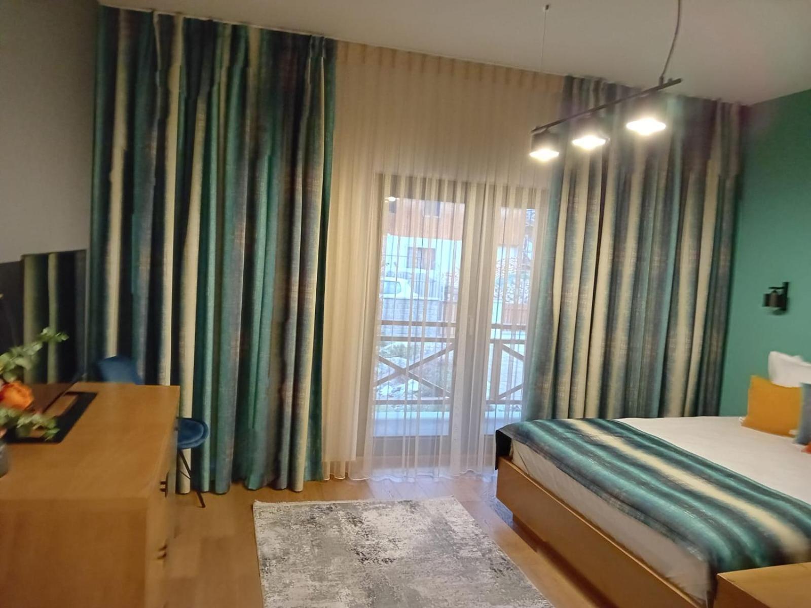 קאמפולונג מולדובנסק Anais Chalet מראה חיצוני תמונה
