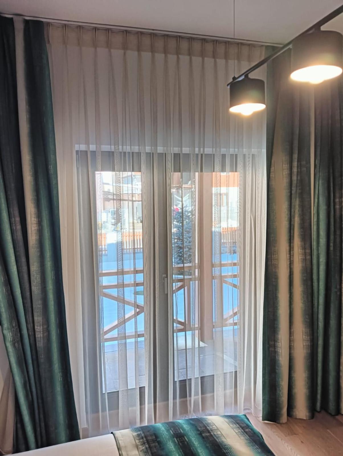 קאמפולונג מולדובנסק Anais Chalet מראה חיצוני תמונה